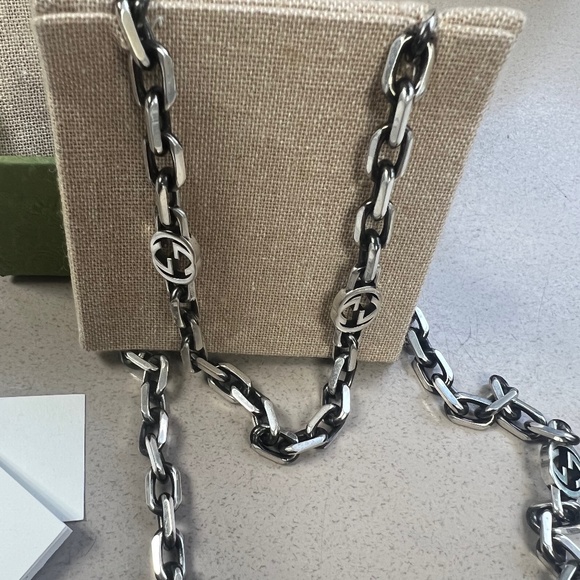 Gucci interlocking G necklace - Picture 1 of 4